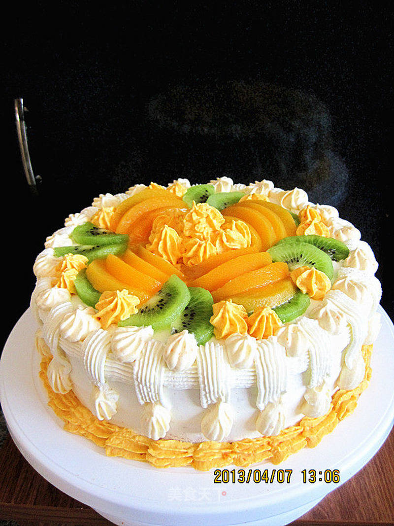 生日蛋糕的做法_给自己的生日蛋糕_生日蛋糕怎么做_秋雁红枫的菜谱_美食天下