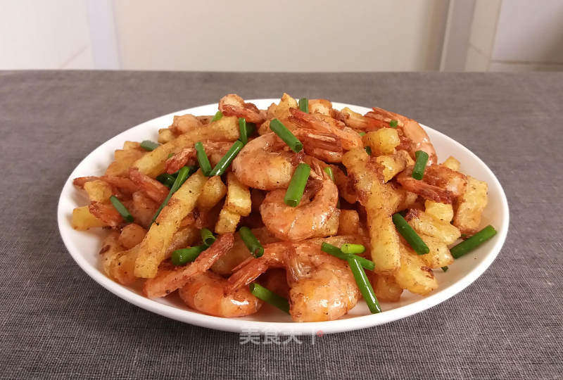 椒盐土豆虾的做法_椒盐土豆虾怎么做_零下一度0511的菜谱_美食天下