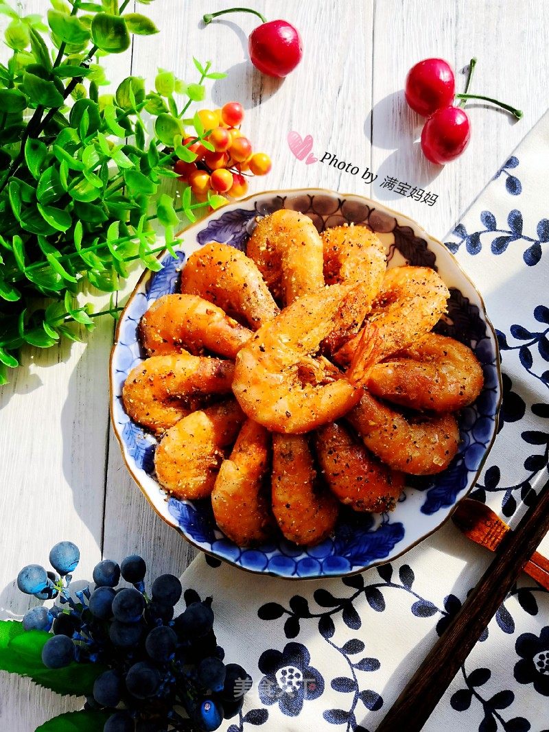 椒盐虾的做法_椒盐虾怎么做_满宝妈妈的菜谱_美食天下