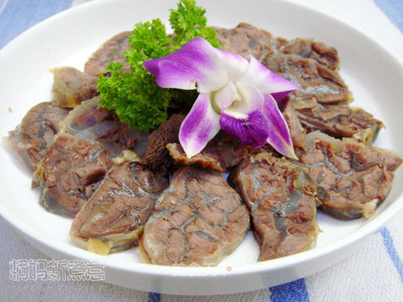 香卤牛肉的做法_香卤牛肉怎么做_菜谱_美食天下