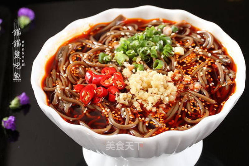 酸辣蕨根粉的做法_〖酸辣蕨根粉〗—-从本草纲目中寻找对抗暑热的最佳美食_酸辣蕨根粉怎么做_annyscm的菜谱_美食天下