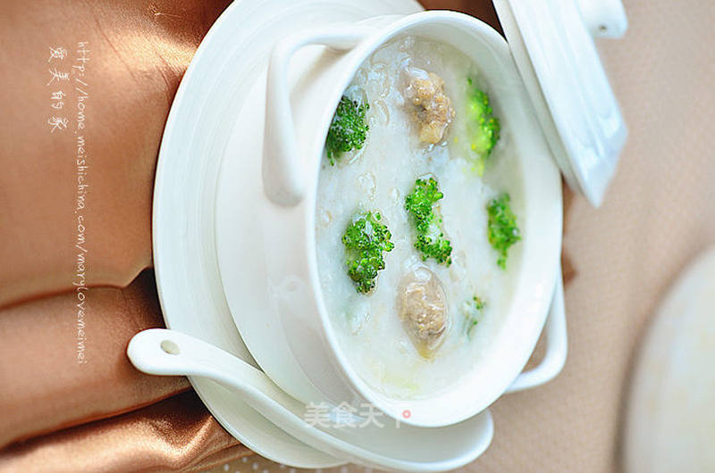 西兰花肉丸粥的做法_西兰花肉丸粥怎么做_菜谱_美食天下