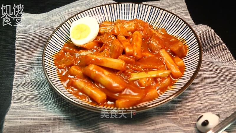 韩式辣炒年糕的做法_韩式辣炒年糕怎么做_饥饿食堂的菜谱_美食天下