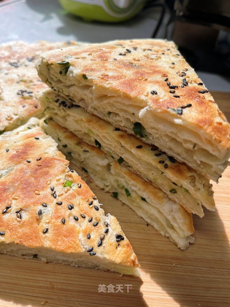 葱花饼的做法_葱花饼怎么做_圆小π的菜谱_美食天下