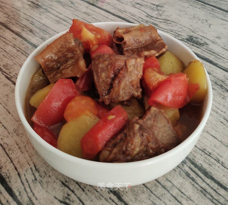 土豆西红柿炖牛肉的做法_土豆西红柿炖牛肉怎么做_putimama的菜谱_美食天下